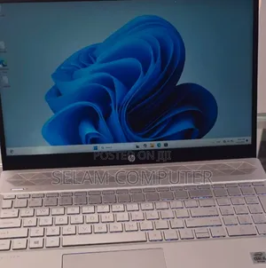 New Laptop HP Pavilion 15 8GB Intel Core I5 SSD 512GB