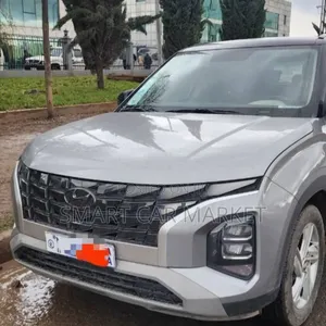 Photo - Hyundai Creta 2022 Gray