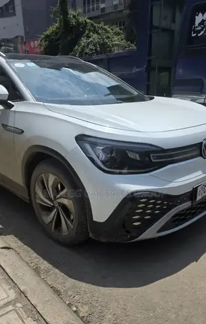 Volkswagen ID.6 2022 White