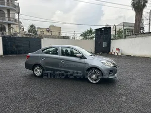Mitsubishi Attrage 2020 Gray