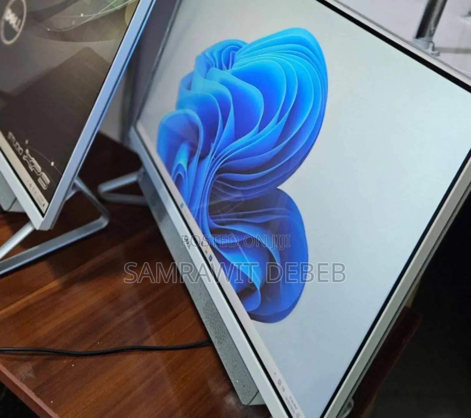 Dell Inspiron 27 Inch