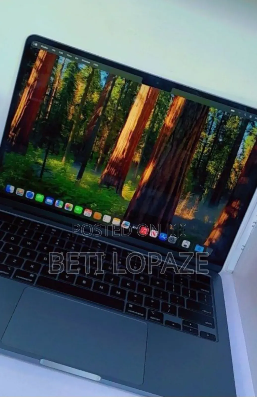 New Laptop Apple MacBook Air 2022 M2 16GB Intel Core I5 SSD 256GB
