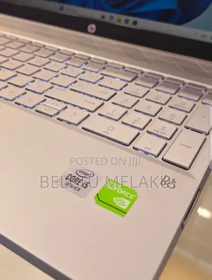 New Laptop HP Pavilion 14 8GB Intel Core i5 SSD 512GB