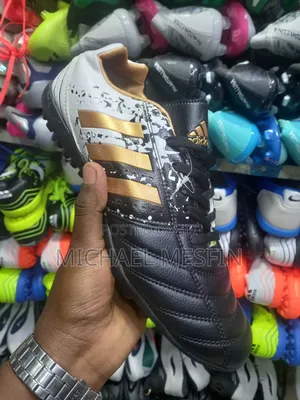 Photo - Adidas Sport Shose