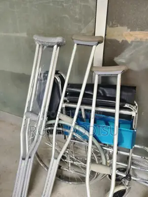 Axillary Bilateral Crutches靈受crutches報名crutches袴喇crutchea