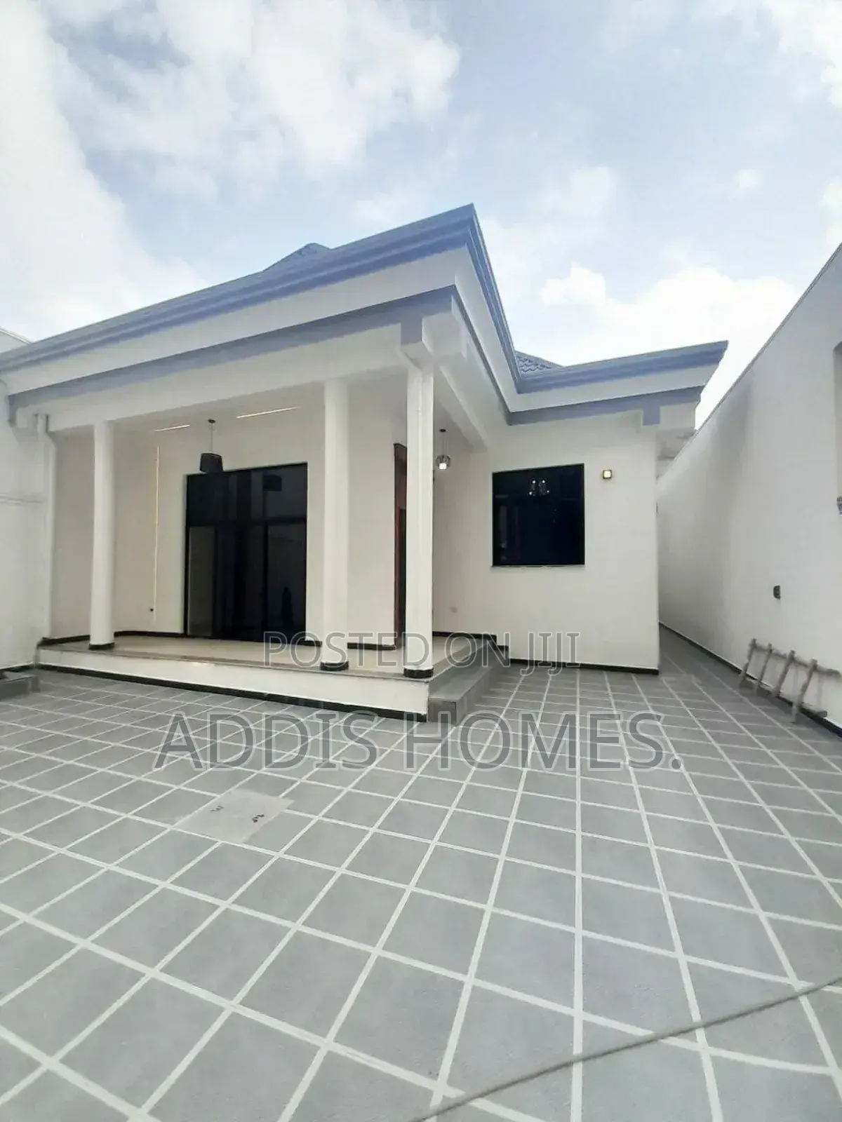 4bdrm Villa in Bole for sale