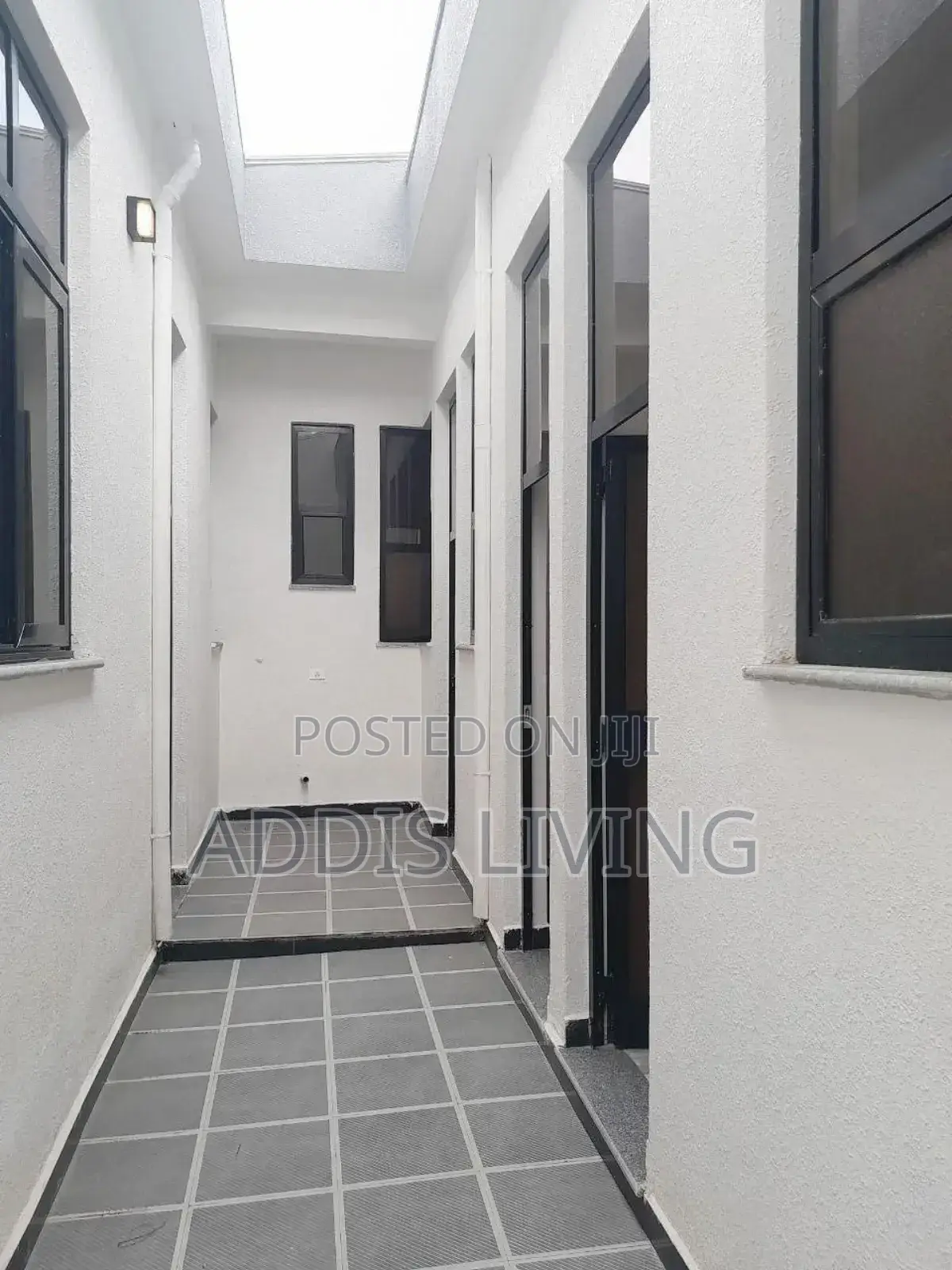 4bdrm Villa in Bole for sale