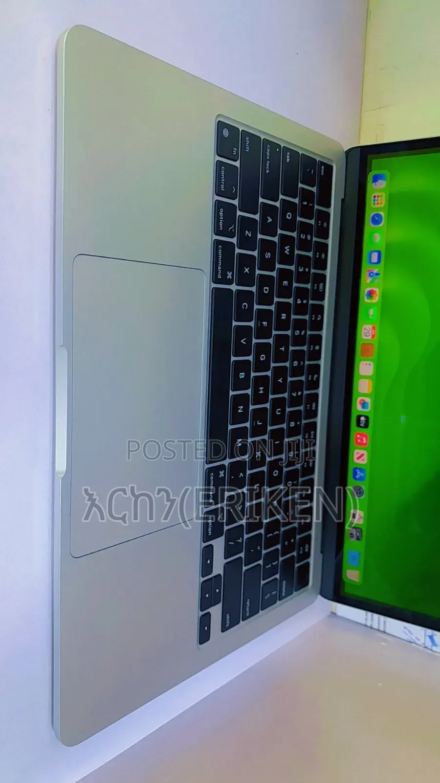 New Laptop Apple MacBook Air 2024 M3 13-Inch 16GB Apple M3 SSD 512GB