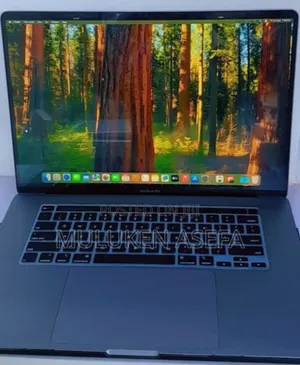 New Laptop Apple MacBook Pro 2019 16GB Intel Core I9 SSD 512GB