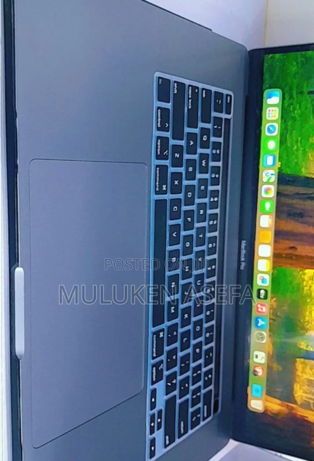 New Laptop Apple MacBook Pro 2019 16GB Intel Core I9 SSD 512GB