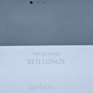 New Laptop Microsoft Surface 8GB Intel Core I5 SSD 256GB