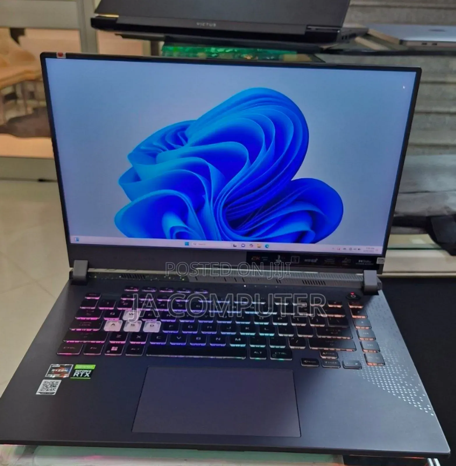 New Laptop Asus ROG Strix G16 G614 16GB AMD Ryzen 9 SSD 1T