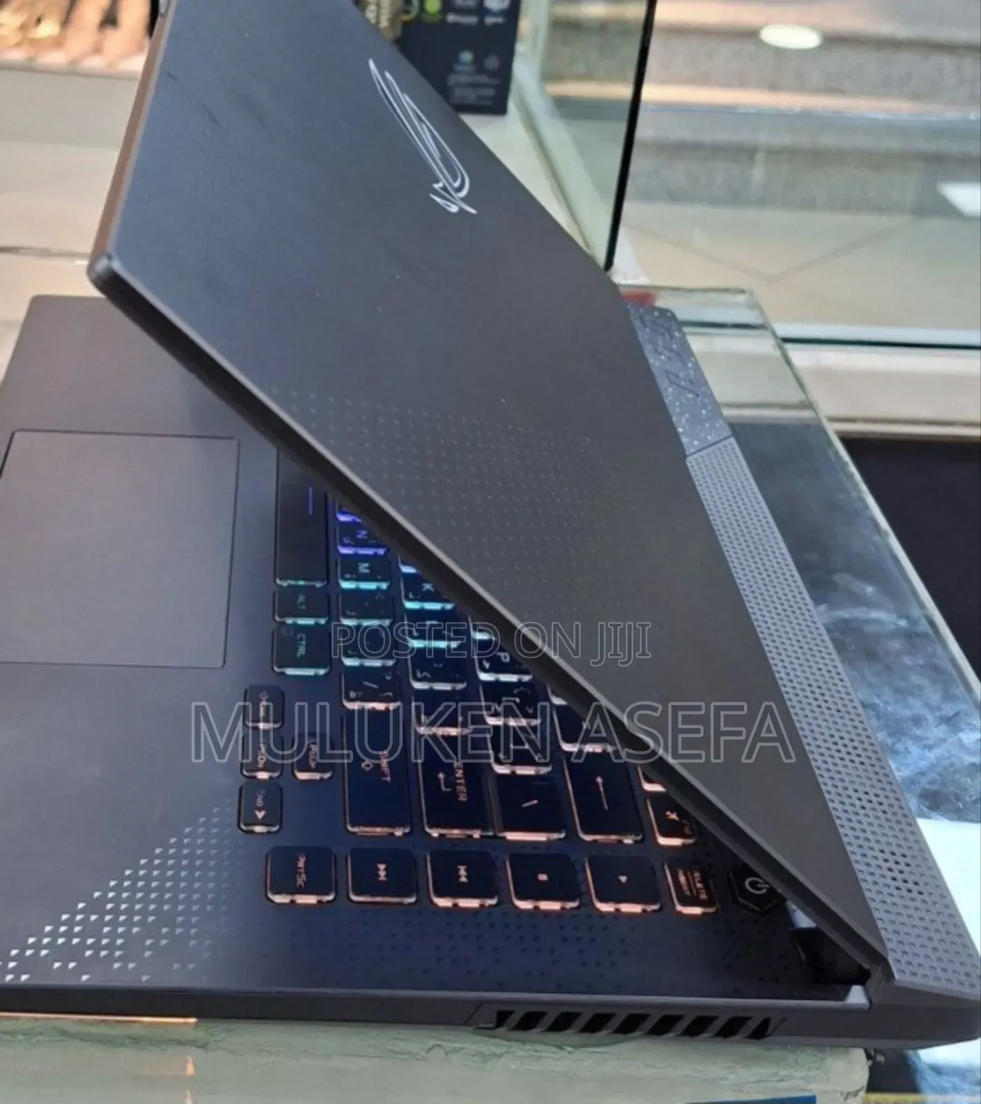 New Laptop Asus ROG Strix G15 16GB AMD Ryzen 7 SSD 1T