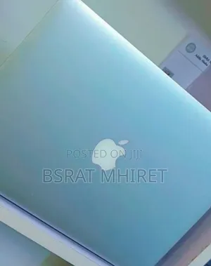 New Laptop Apple MacBook Pro 2017 8GB Intel Core I5 SSD 128GB