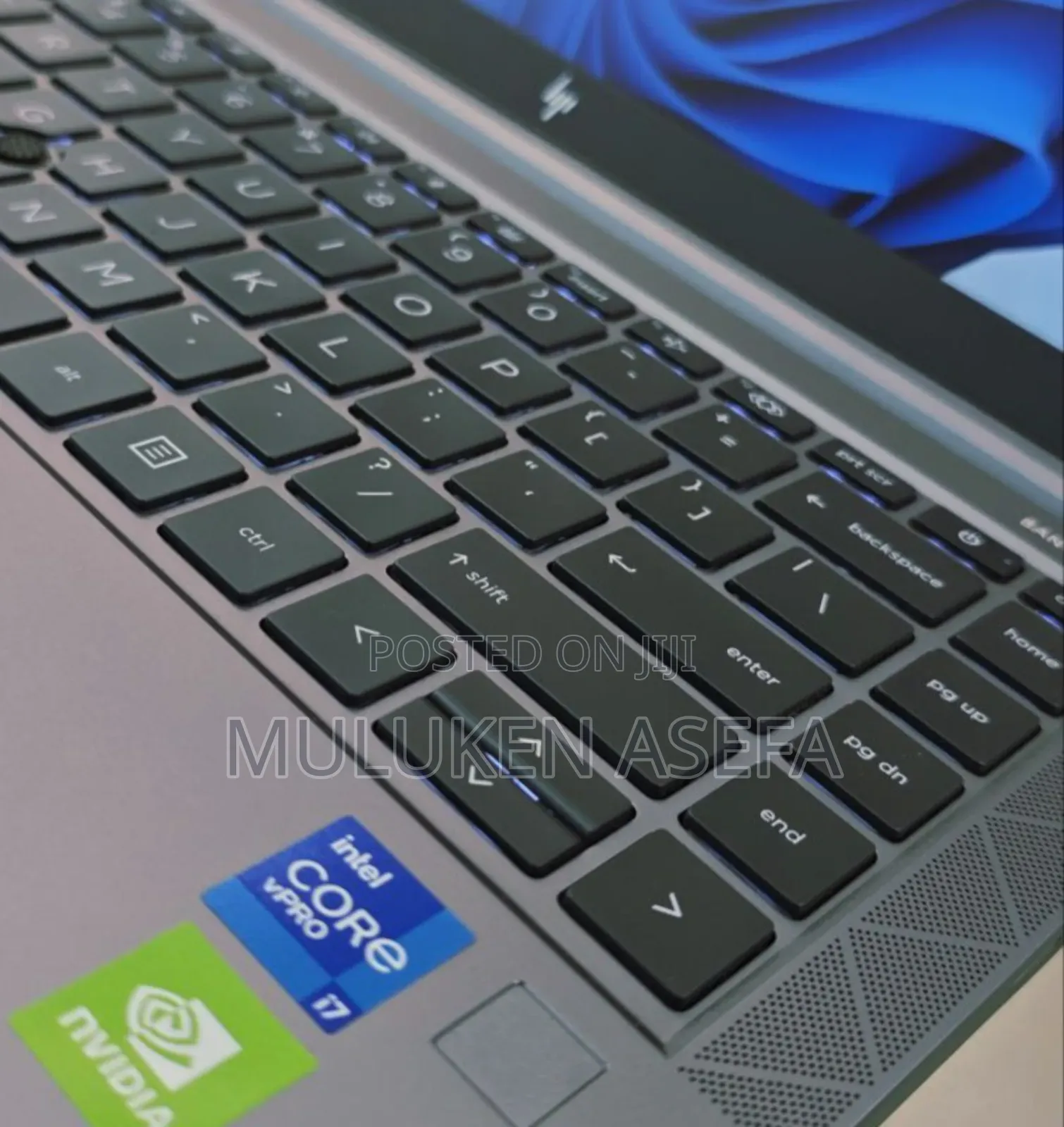 New Laptop HP ZBook Firefly G8 32GB Intel Core I7 SSD 1T