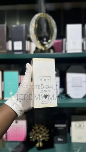 Photo - Kayali the Wedding Silk Santal | 36 Ladies Perfume