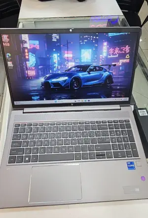 New Laptop HP ZBook Studio 32GB Intel Core I7 SSD 1T