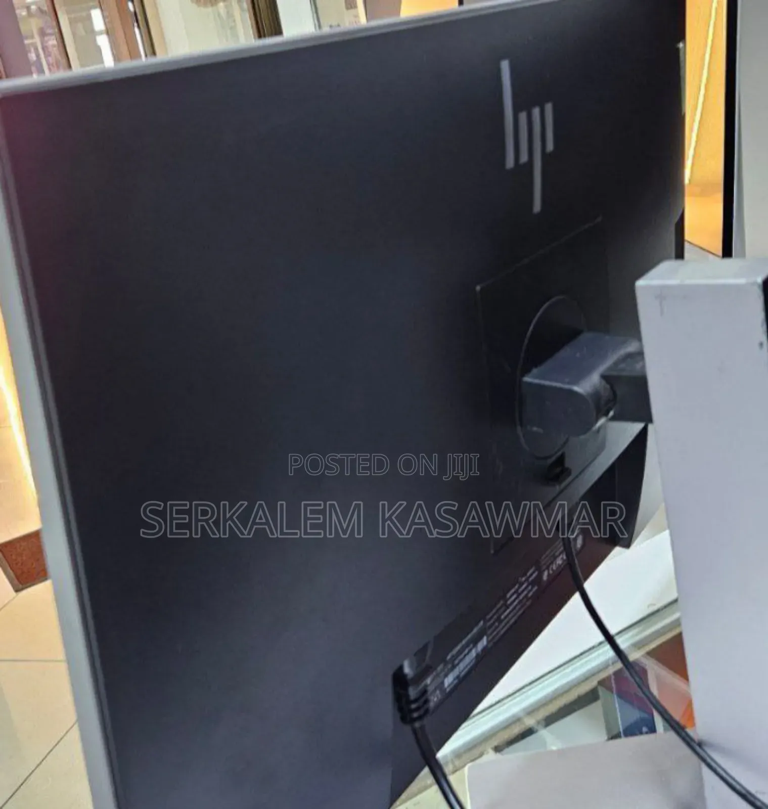 24 Inch 
27 Inch and 34 Inc