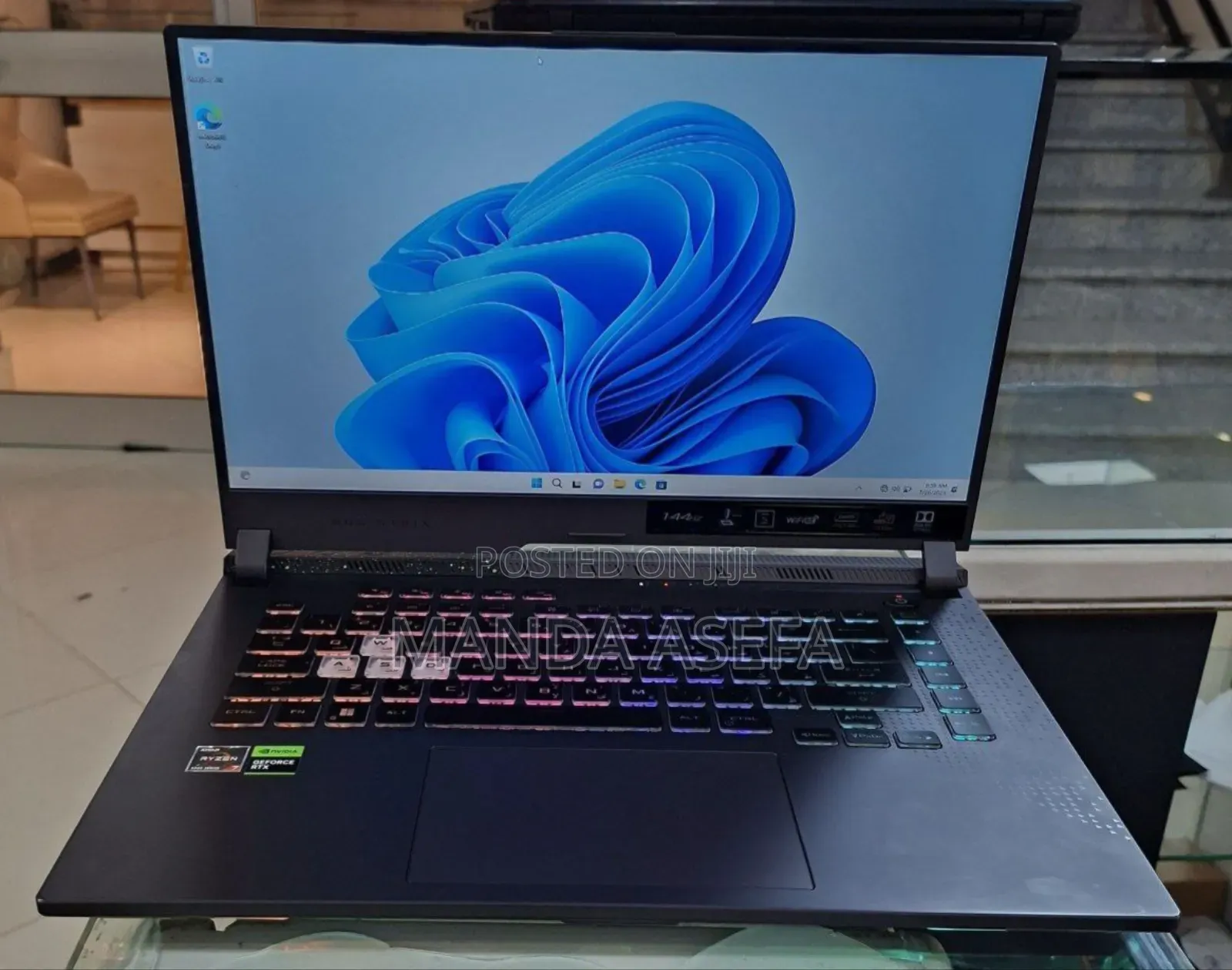 New Laptop Asus ROG Strix G15 16GB AMD Ryzen 7 SSD 1T