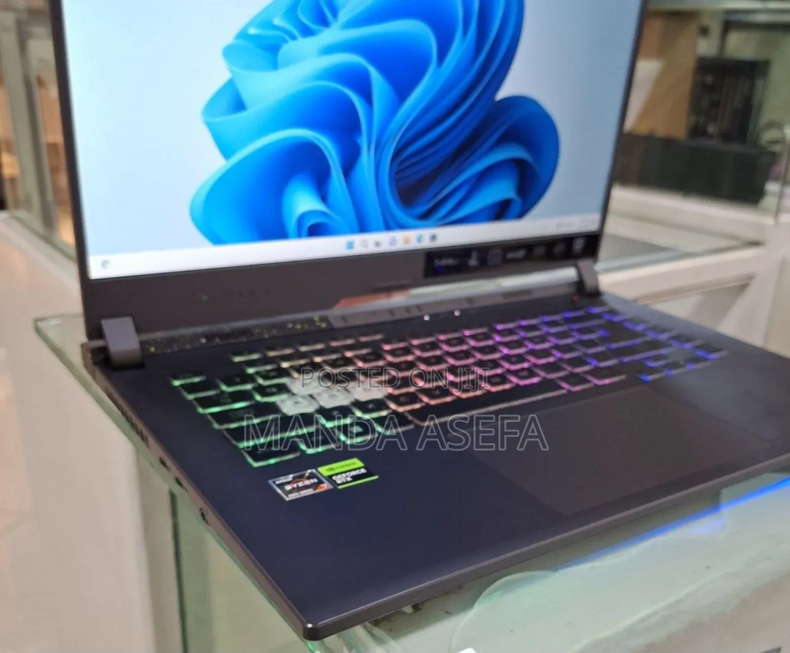 New Laptop Asus ROG Strix G15 16GB AMD Ryzen 7 SSD 1T