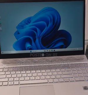 New Laptop HP Pavilion 15 8GB Intel Core I5 SSD 512GB