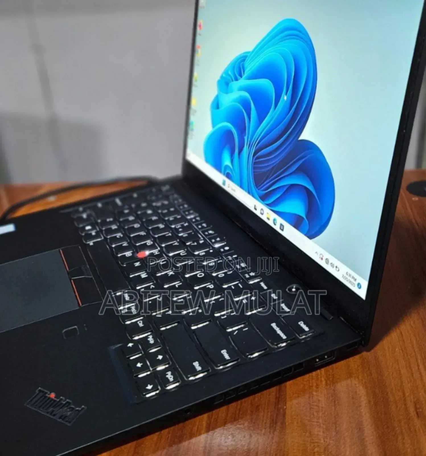 New Laptop Lenovo ThinkPad X1 Carbon 8GB Intel Core I5 SSD 512GB