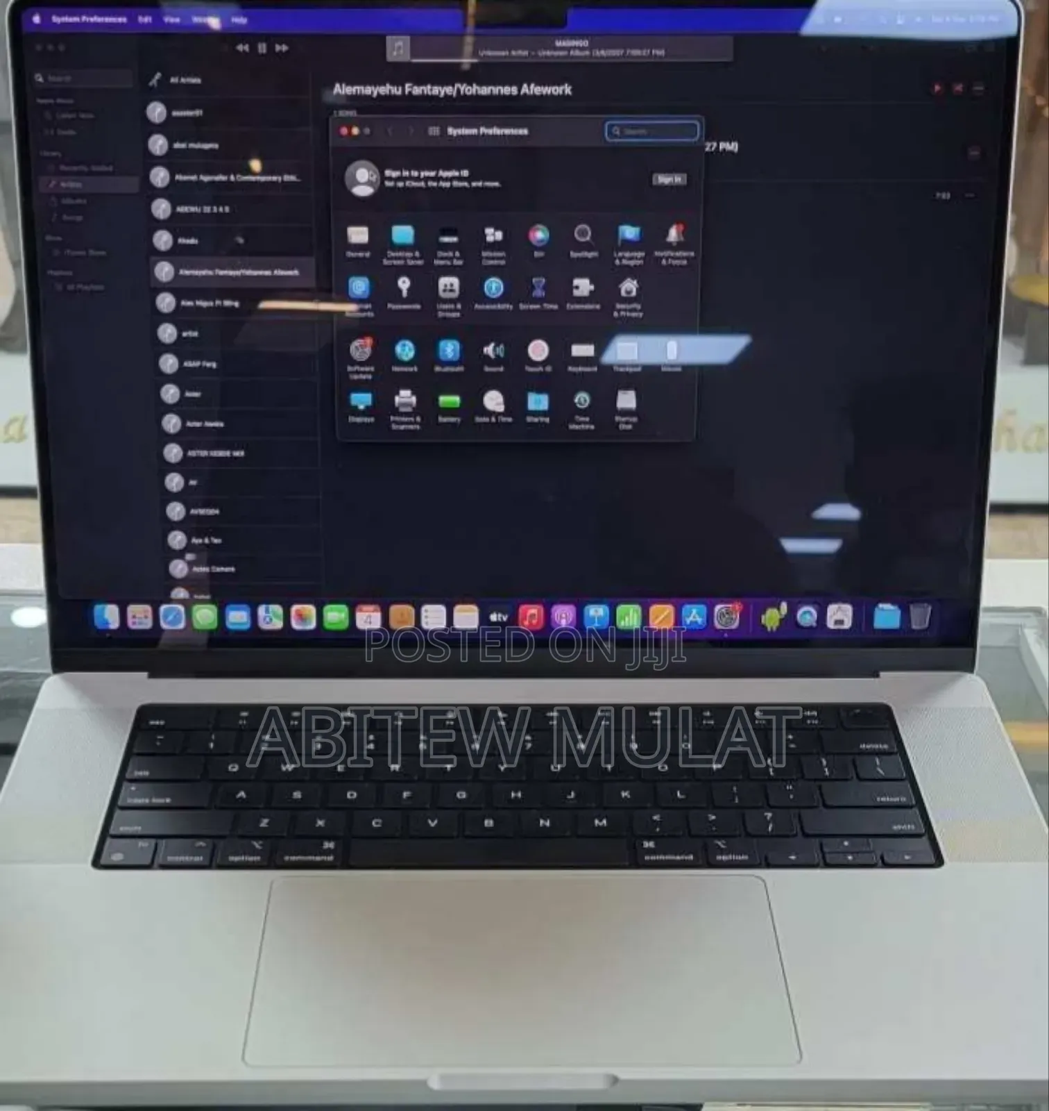 New Laptop Apple MacBook Pro M1 16GB Apple M1 SSD 1T