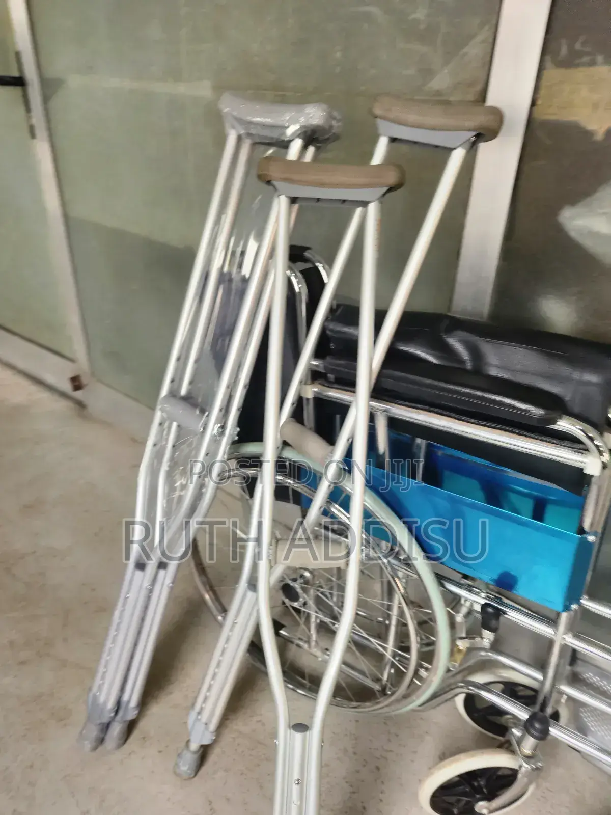 Crutches墳墓axillary Crutches冤屈medical Crutches堵住crutches