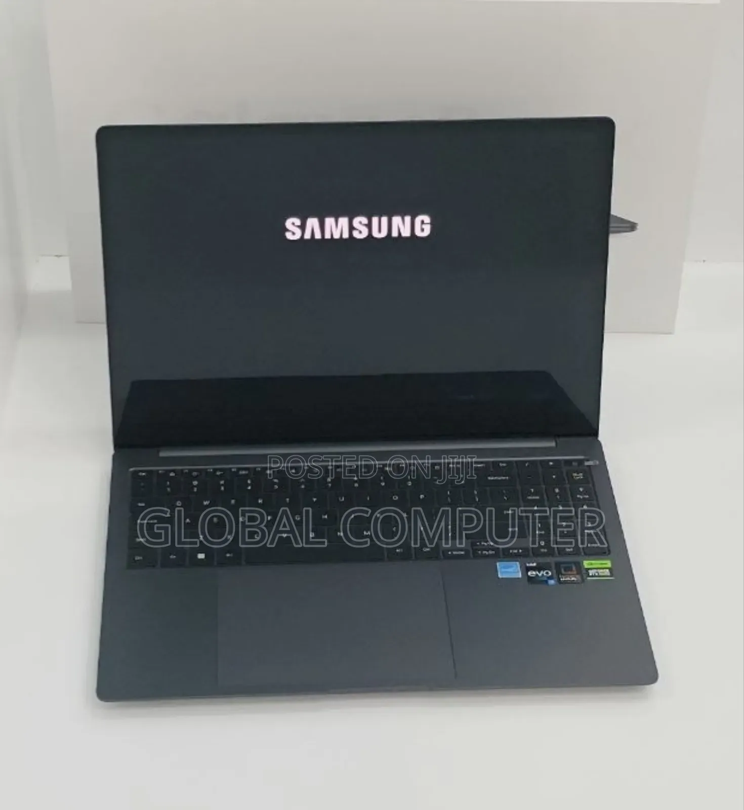 New Laptop Samsung Chromebook 3 XE501 16GB Intel Core I7 SSD 1T