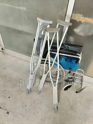 Photo - Crutches媛你axillary Bilateral Crutches頁岩axillary Crutches