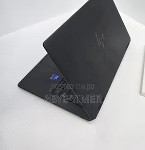 New HP OmniBook X Laptop 14-Fe0097nr 32GB Intel Core Ultra 9 SSD 2T