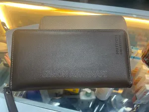 Europe Standard Hand Bags