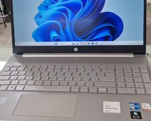 New Laptop HP Stream Notebook 8GB Intel Core i5 SSD 1T