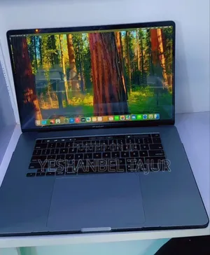 New Laptop Apple MacBook Pro 2019 16GB Intel Core I9 SSD 512GB