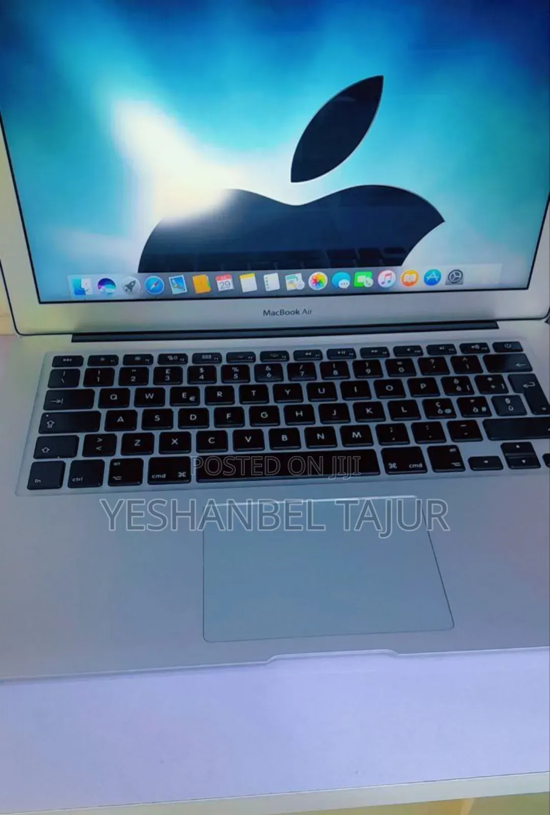 New Laptop Apple MacBook Air 2017 8GB Intel Core I5 SSD 128GB