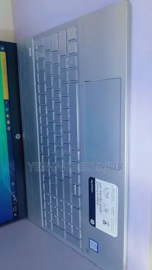 New Laptop HP Pavilion 15 8GB Intel Core i5 SSD 512GB