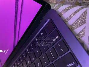 Laptop Apple MacBook Air 2022 M2 8GB Apple M2 SSD 256GB