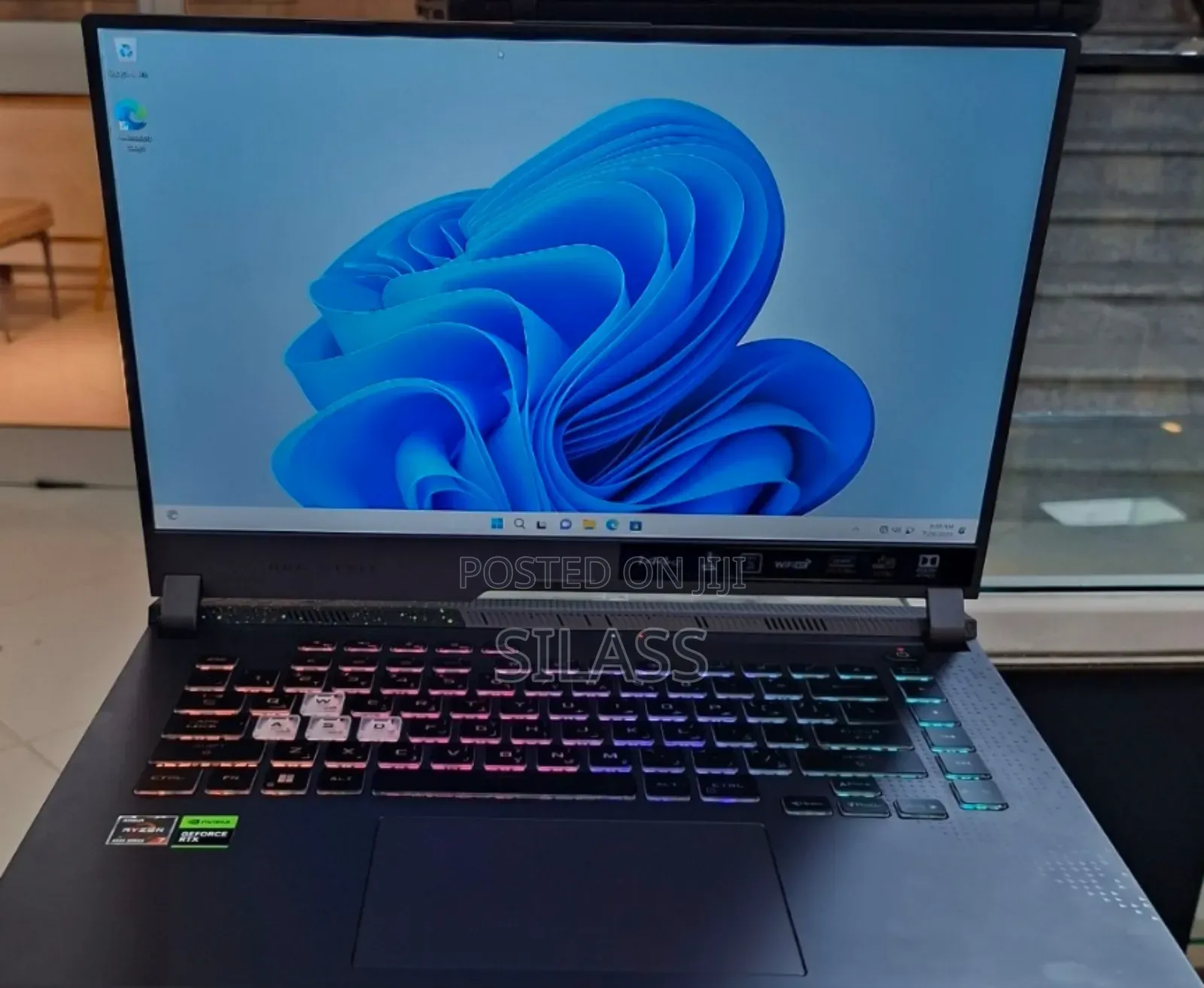 New Laptop Asus ROG Strix G15 16GB AMD Ryzen 9 SSD 1T