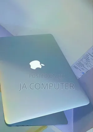 New Laptop Apple MacBook Air 2017 8GB Intel Core I5 SSD 128GB