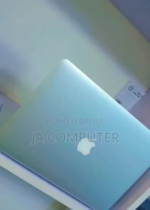 New Laptop Apple MacBook Air 2017 8GB Intel Core I5 SSD 128GB