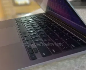 Photo - New Laptop Apple MacBook Air 8GB Apple M1 SSD 128GB