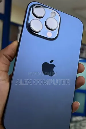 Photo - New Apple iPhone 15 Pro Max 256 GB Blue