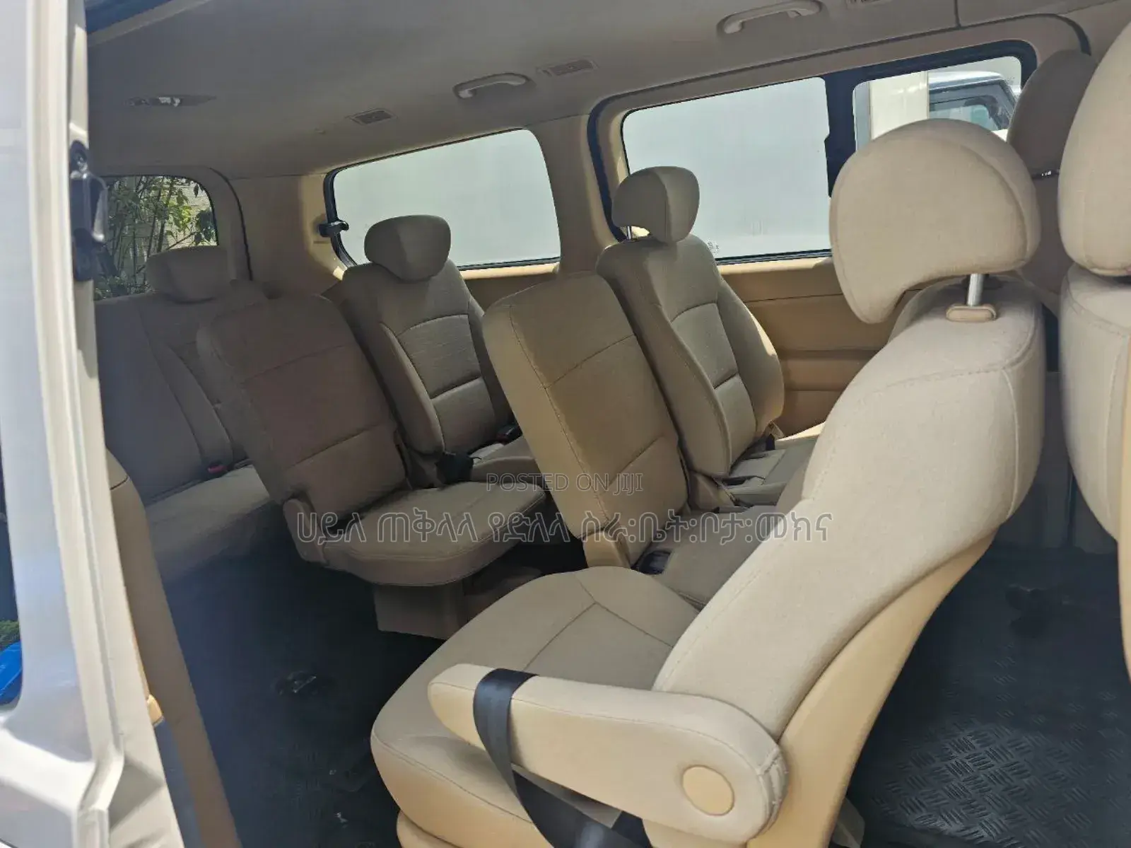 Hyundai H1 2021 White