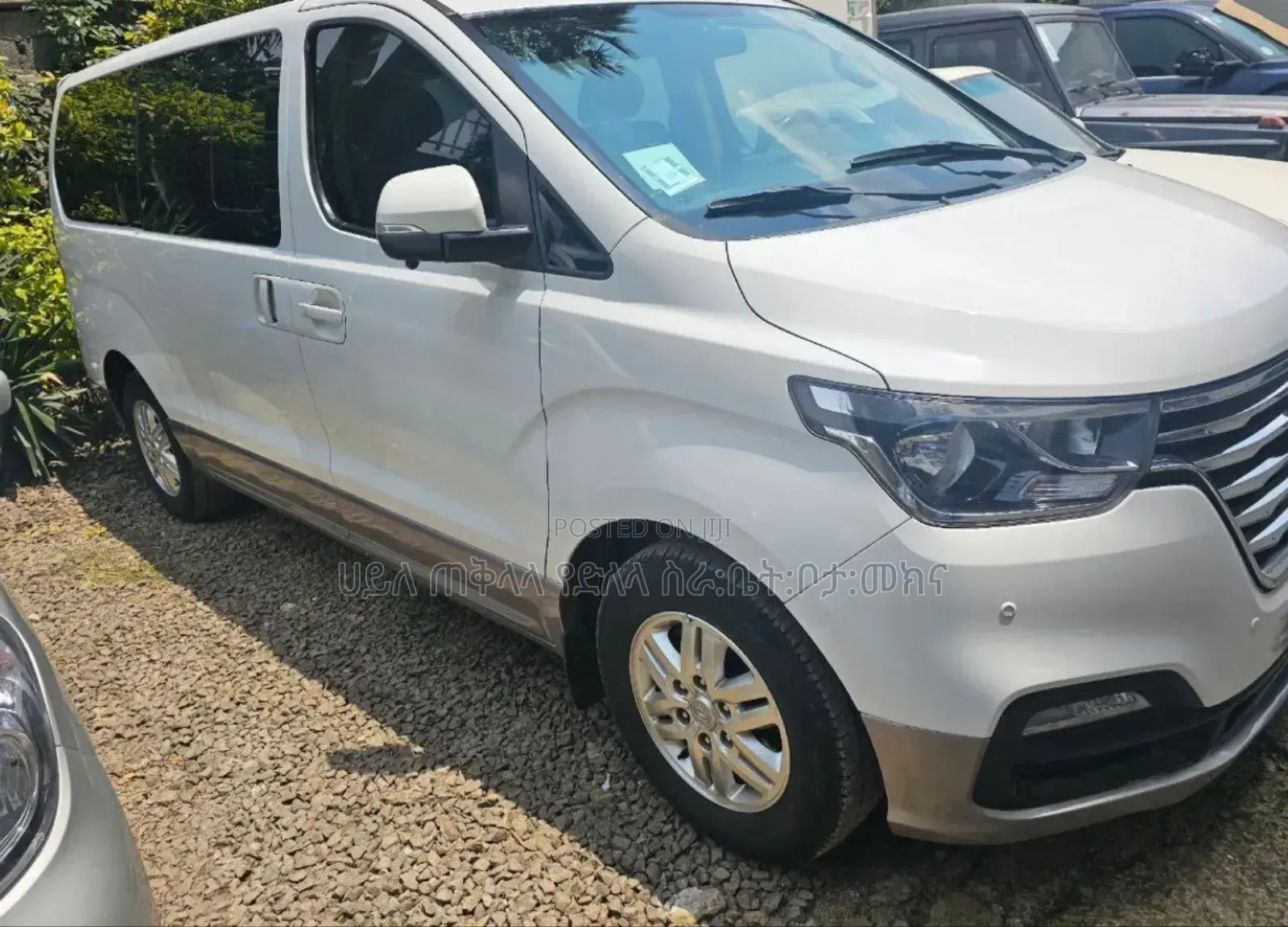 Hyundai H1 2021 White