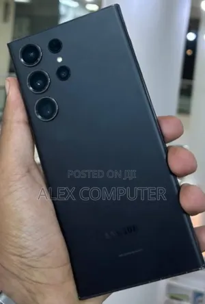 Photo - New Samsung Galaxy S23 Ultra 256 GB Black