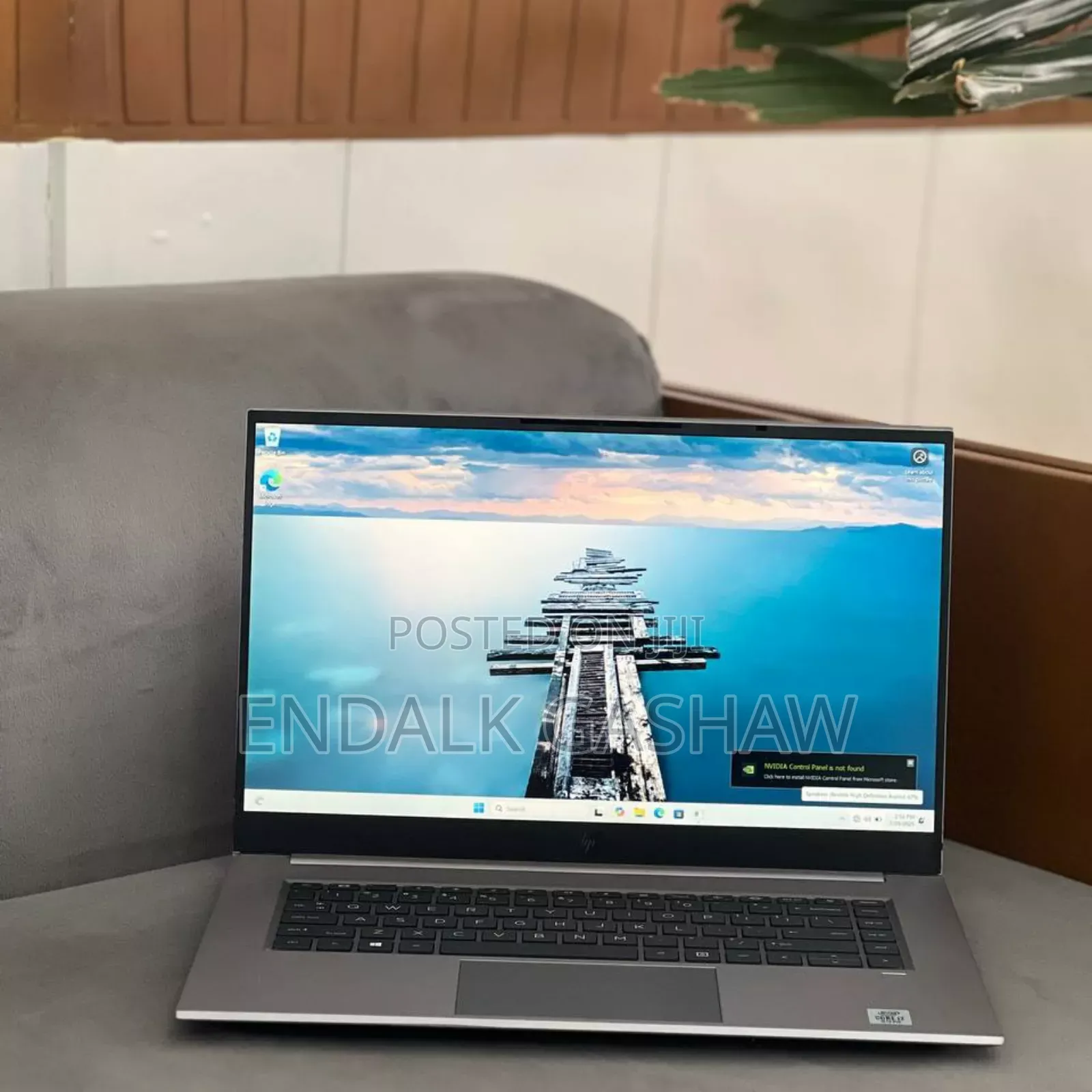 New Laptop HP ZBook 17 G5 16GB Intel Core I7 SSD 1T