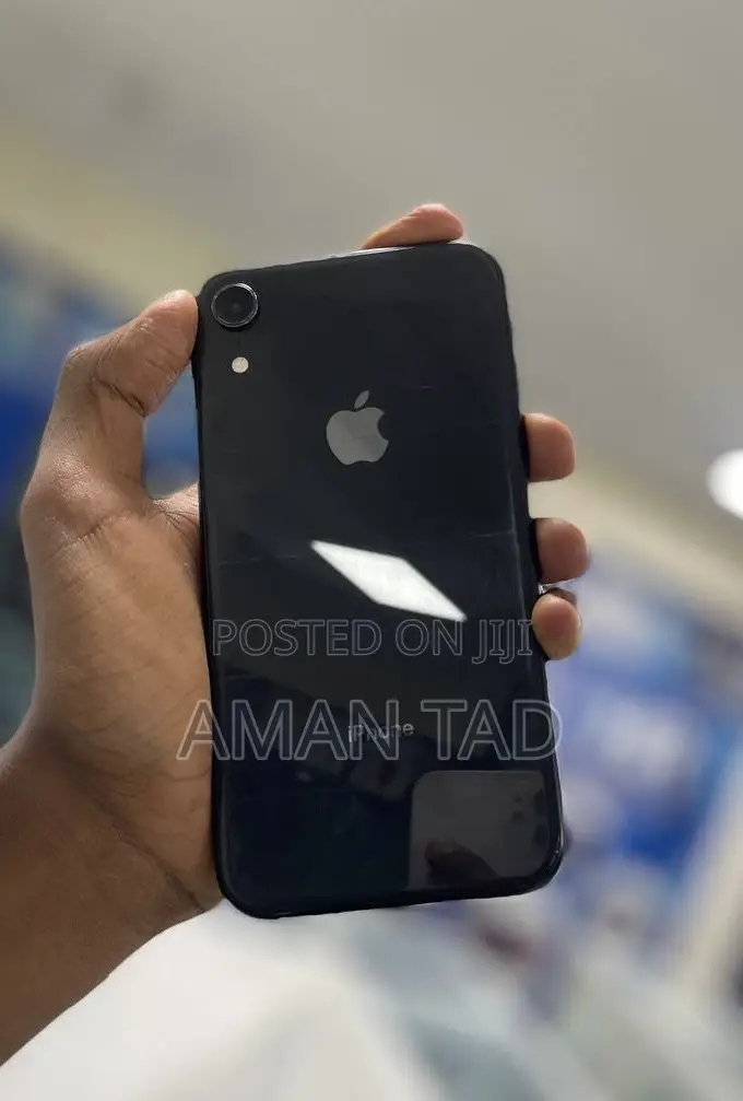 Apple iPhone XR 64 GB Black