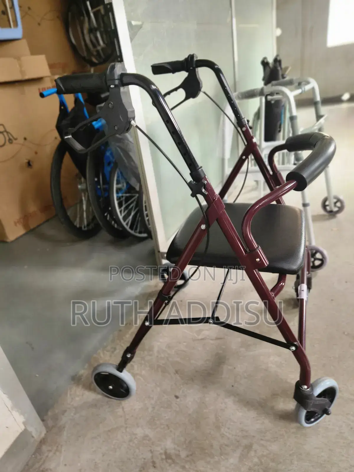 Foldable Walker袪斑medical New Walker腱主walker煞氣walker昌曰walker