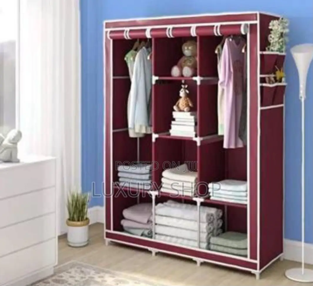 ዘመናዊ የልብስ ማስቀመጫ ቁምሳጥን Wardrobe ባለ 3ቱ ገብቶል