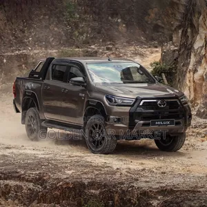 Photo - Toyota Hilux 2022 Gray